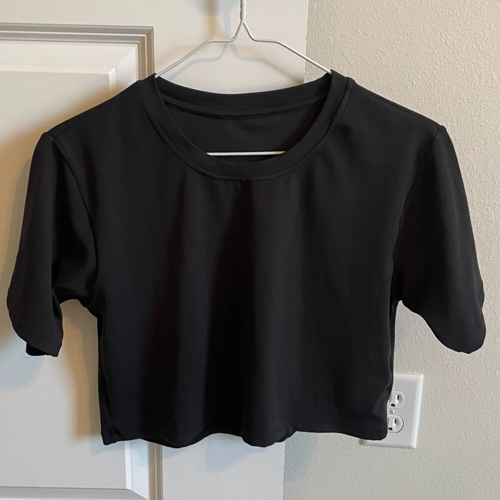 Paragon Naked Essential Crop Tee